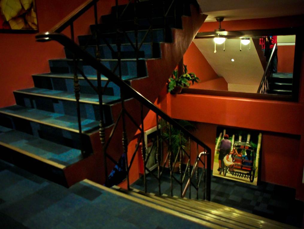 La Gloria Residence Inn Cebu Stadt Exterior foto